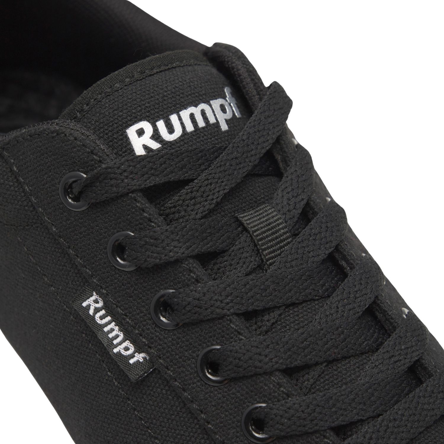 Leo Tanzsneaker aus Leinen 1534 Tanzsneaker schwarz mit weißer Sohle