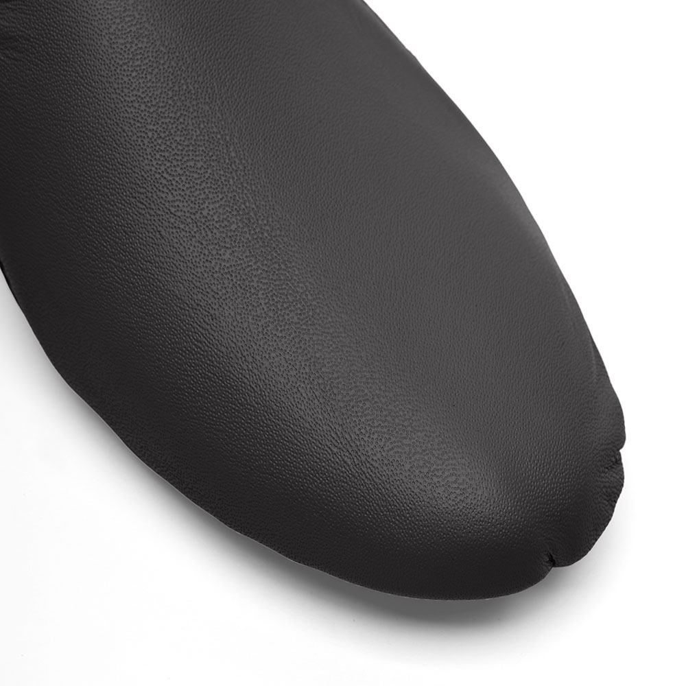 Jazzschuhe aus Leder und Stretcheinsatz mit geteilter Gummisohle JZE45 Jazzschuhe aus Leder mit Stretcheinsatz und geteilter Gummisohle schwarz