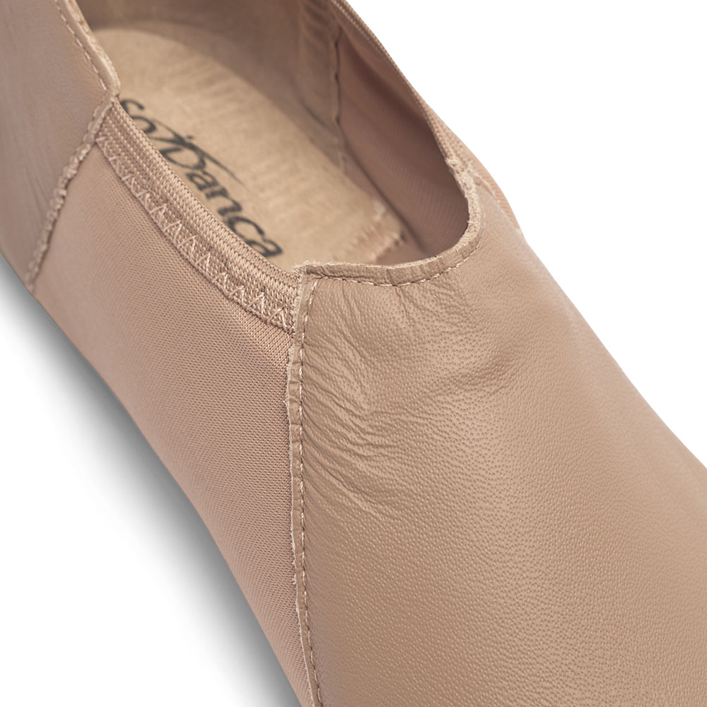 Jazzschuhe aus Leder und Stretcheinsatz mit geteilter Gummisohle JZE45 Jazzschuhe aus Leder mit Stretcheinsatz und geteilter Gummisohle caramel